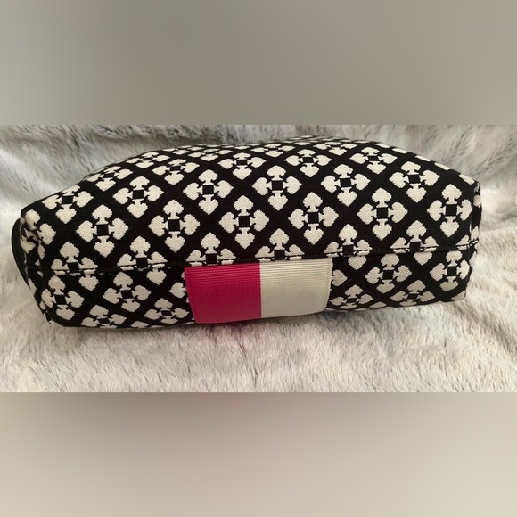 Kate Spade Victoria Classic w/Pink & White Stripe Crossbody - Matching Wallet - Picture 3 of 10